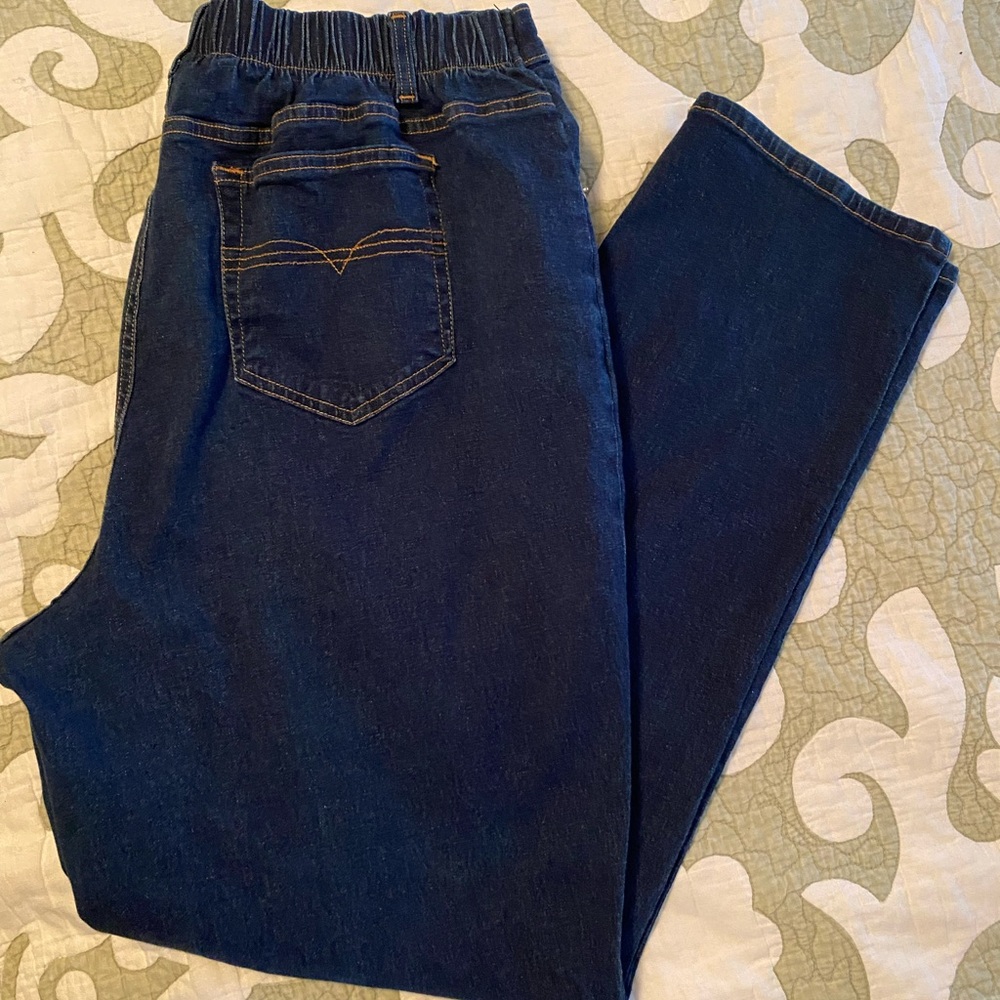 D & Co jeans NWOT washed once and never worn size XLT
